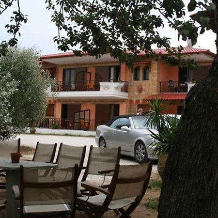 Studios Alexandros Sarti Exterior foto